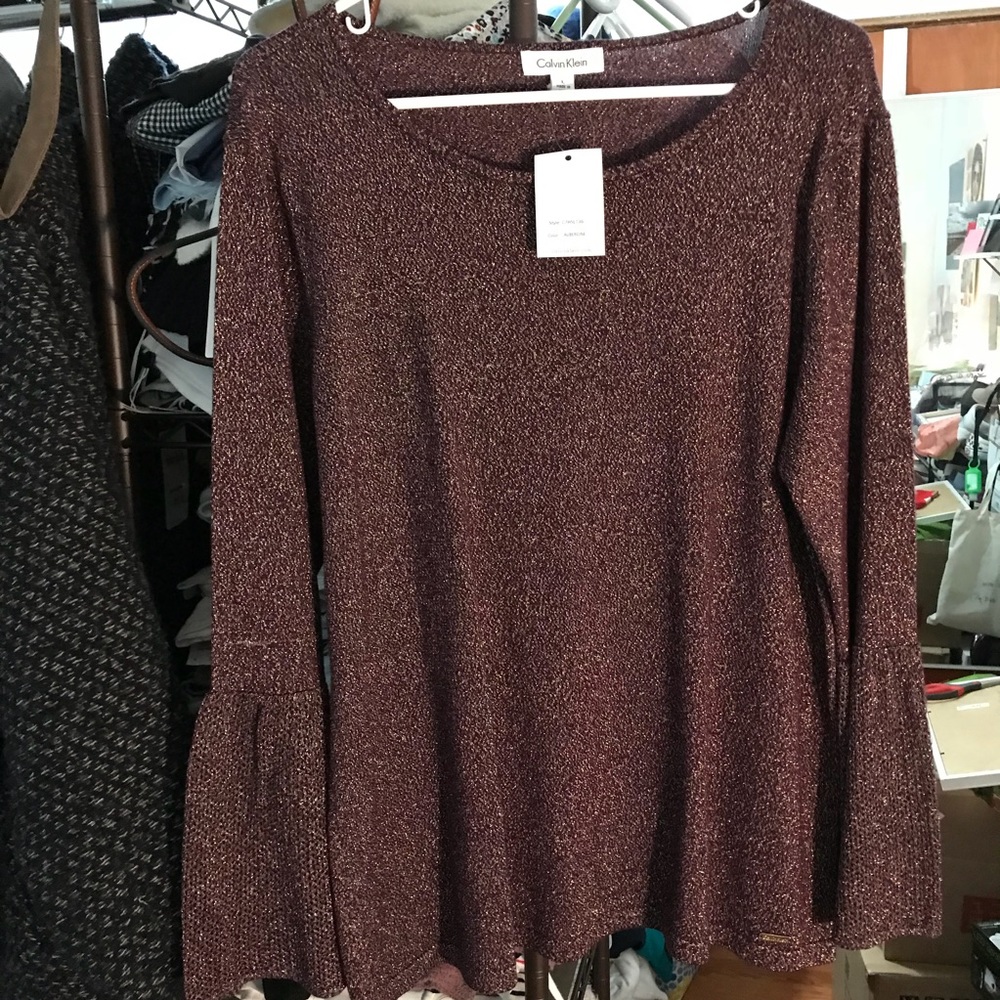Calvin Klein long sleeves sweater